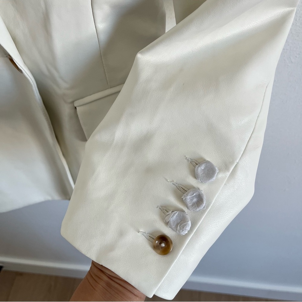 Pistola Joni Blazer in Ivory Size Small NWT - Picture 6 of 9